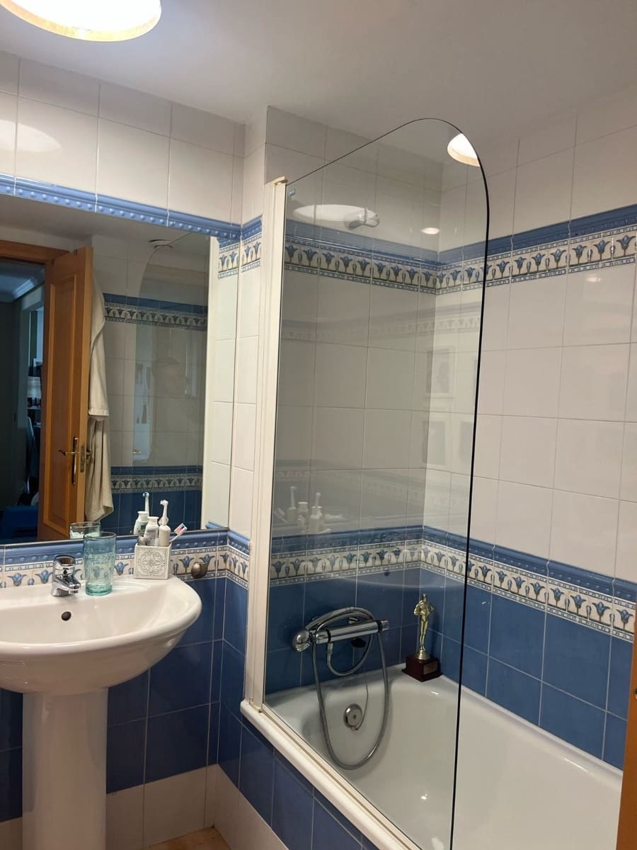 2 chambre Appartement à vendre à New Golden Mile avec piscine garage - 349 000 € (Ref: 9952894)