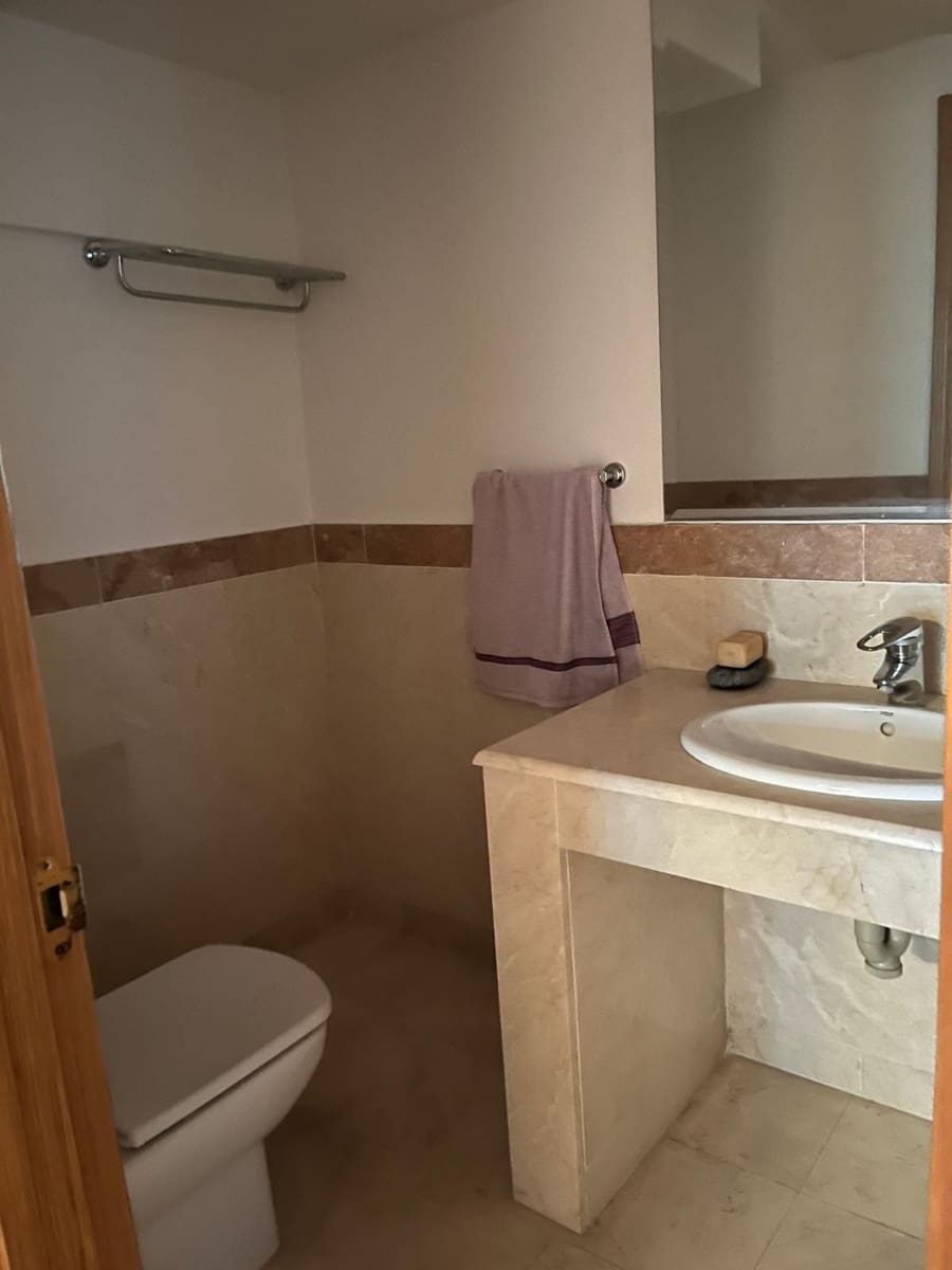 Apartamento de 3 habitaciones en San Pedro de Alcantara en venta con piscina - 630.000 € (Ref: 9952896)