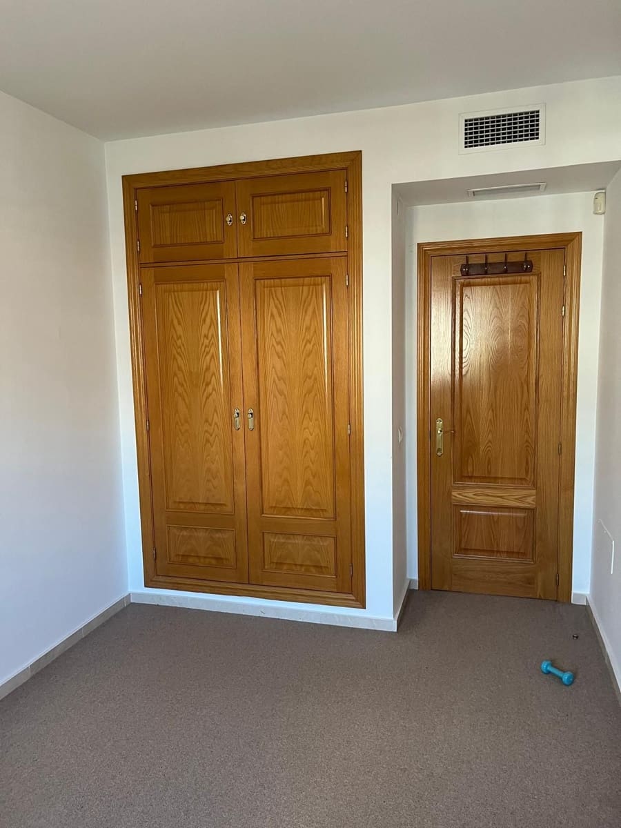 Apartamento de 3 habitaciones en San Pedro de Alcantara en venta con piscina - 630.000 € (Ref: 9952896)