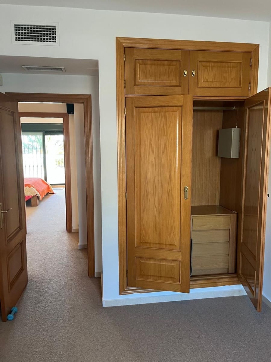 Apartamento de 3 habitaciones en San Pedro de Alcantara en venta con piscina - 630.000 € (Ref: 9952896)