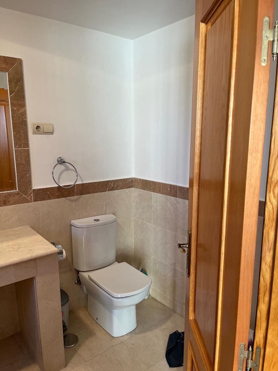 Apartamento de 3 habitaciones en San Pedro de Alcantara en venta con piscina - 630.000 € (Ref: 9952896)
