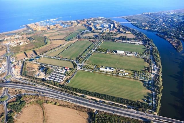 Działka budowlana na sprzedaż w Sotogrande, San Roque - 1 000 000 € (Ref: 9952898)