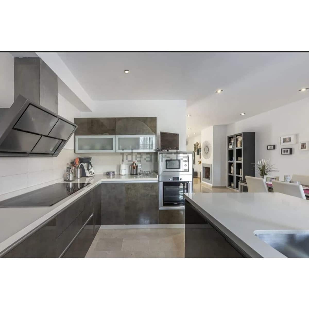 3 soverom Hus til salgs i Bel-Air med svømmebasseng garasje - € 368 000 (Ref: 9955470)