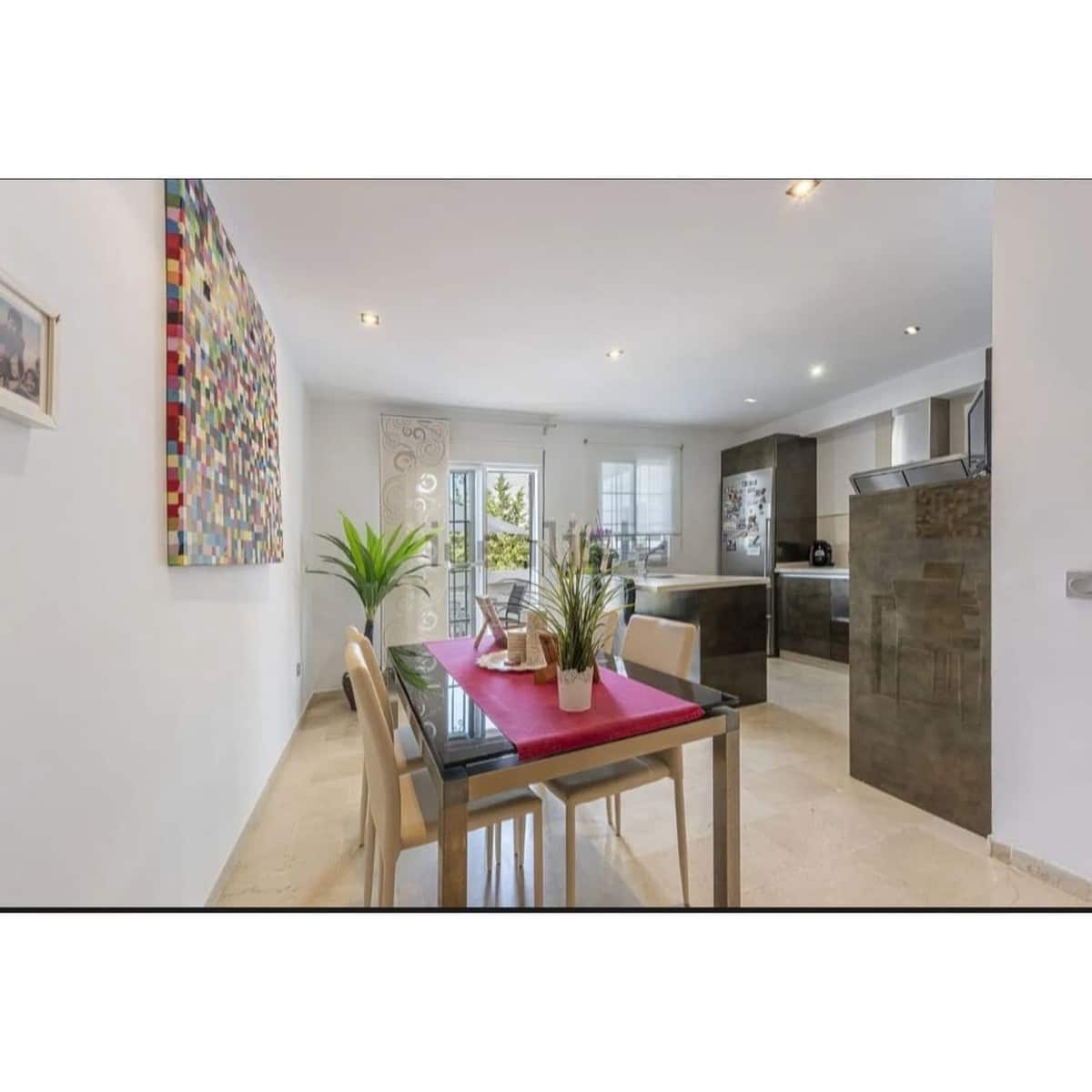 3 soverom Hus til salgs i Bel-Air med svømmebasseng garasje - € 368 000 (Ref: 9955470)