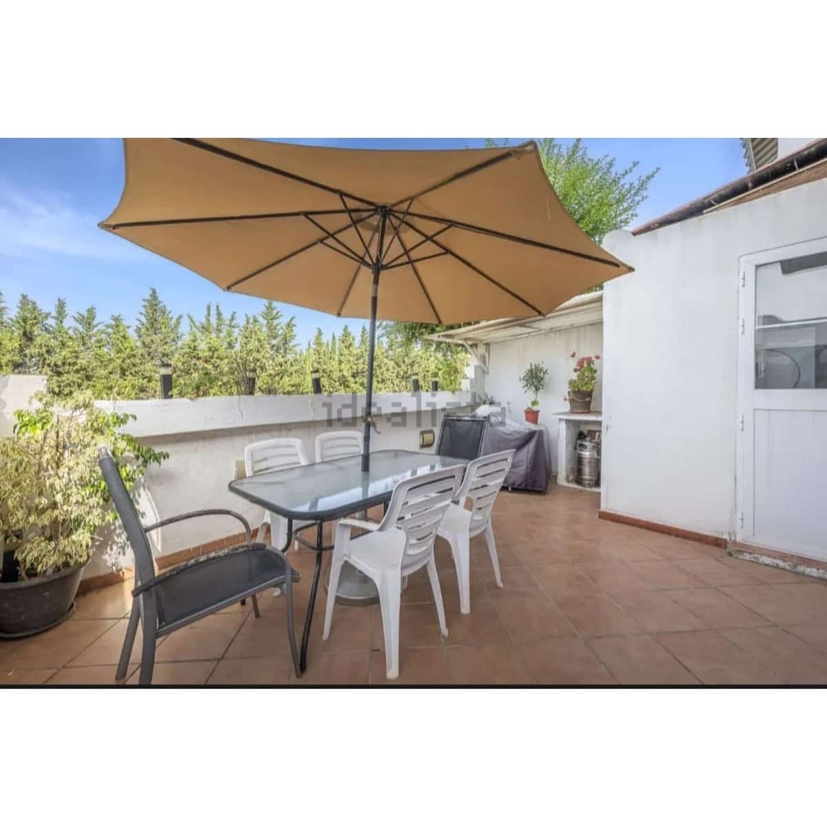 3 soverom Hus til salgs i Bel-Air med svømmebasseng garasje - € 368 000 (Ref: 9955470)