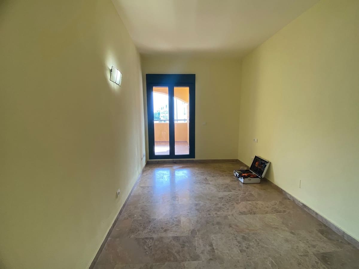 3 soveværelse Lejlighed til salg i San Pedro de Alcantara med swimmingpool garage - € 599.000 (Ref: 9965577)