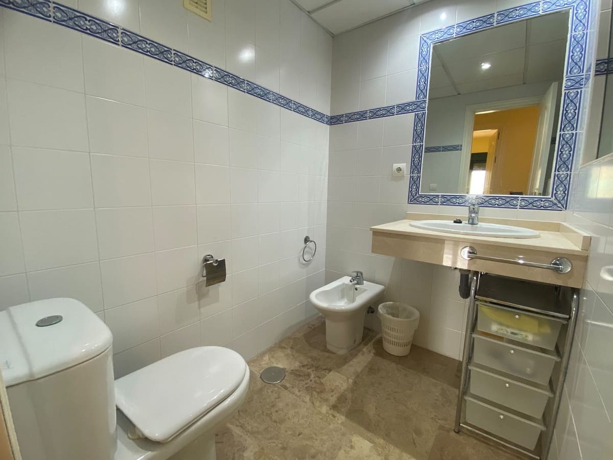 3 soveværelse Lejlighed til salg i San Pedro de Alcantara med swimmingpool garage - € 599.000 (Ref: 9965577)