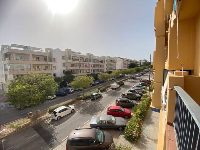 3 soveværelse Lejlighed til salg i San Pedro de Alcantara, Marbella med swimmingpool garage - € 599.000 (Ref: 9965577)