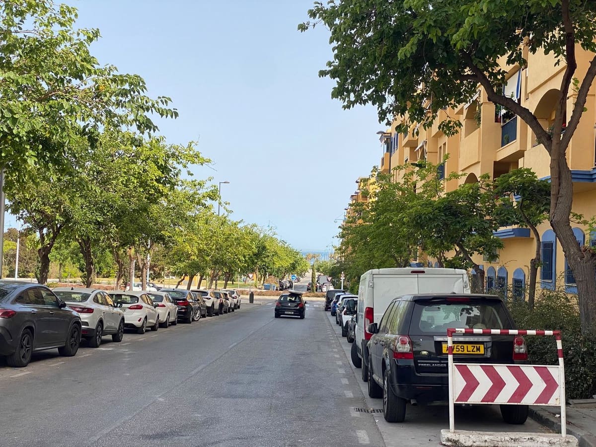3 soveværelse Lejlighed til salg i San Pedro de Alcantara med swimmingpool garage - € 599.000 (Ref: 9965577)