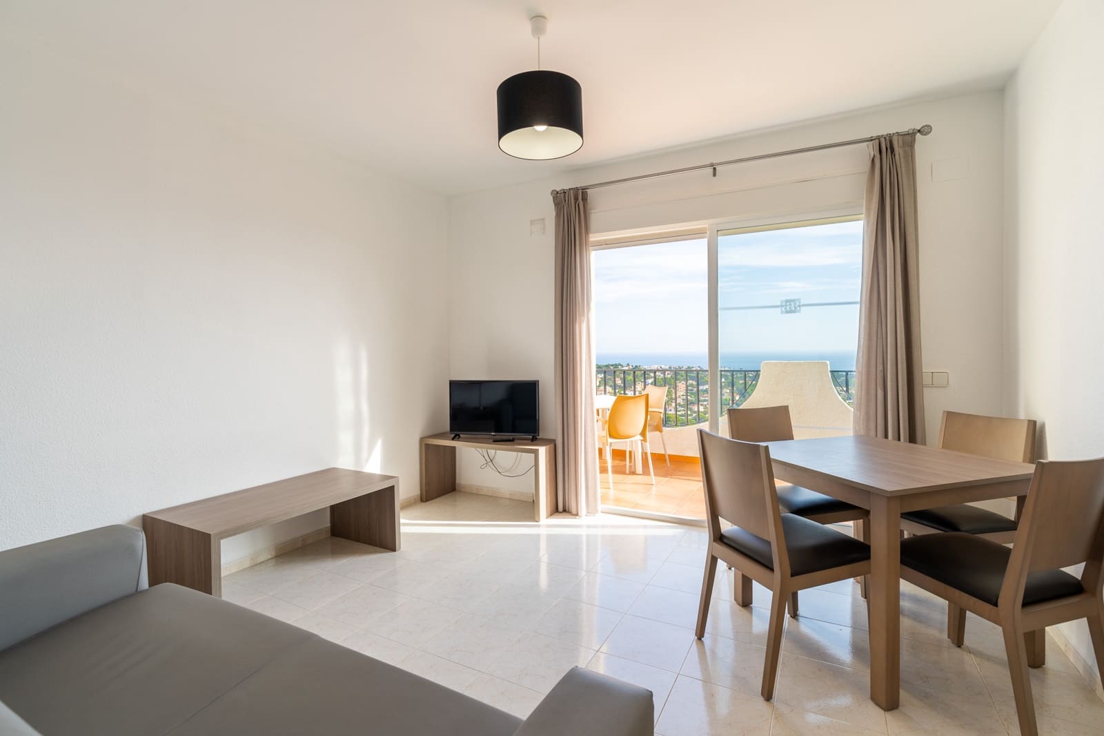 1 chambre Bungalow à vendre à Calpe / Calp avec piscine - 200 000 € (Ref: 10023521)