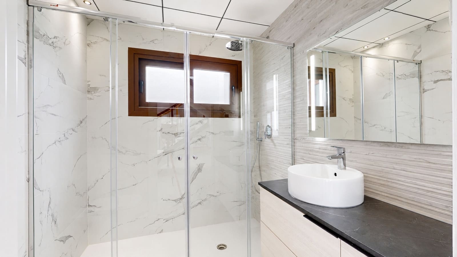 5 soverom Villa til salgs i Finestrat med svømmebasseng - € 859 900 (Ref: 10025041)