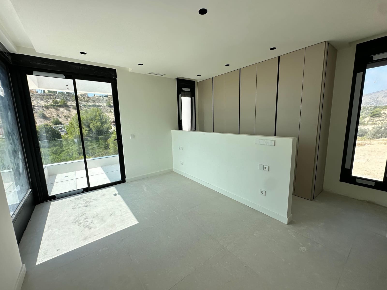 3 quarto Moradia para venda em Finestrat com garagem - 850 000 € (Ref: 10033516)