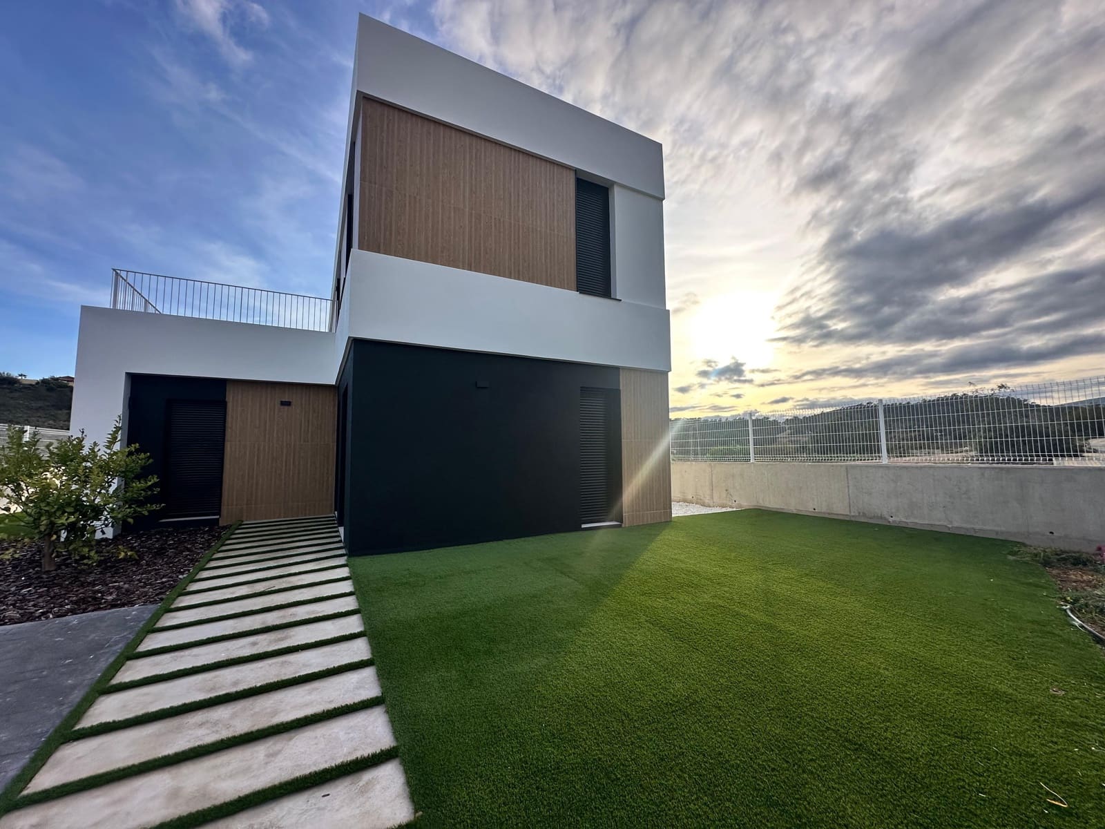 3 quarto Moradia para venda em Finestrat com garagem - 850 000 € (Ref: 10033516)