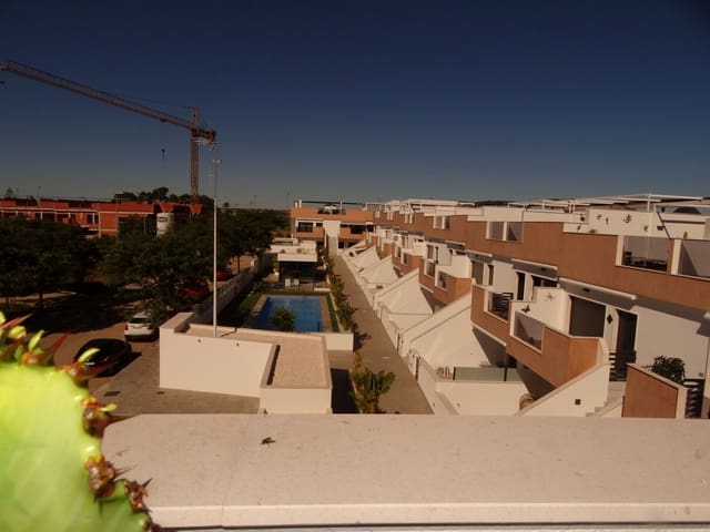 3 bedroom Bungalow for sale in Pilar de la Horadada ciudad, Pilar de la Horadada - € 325,000 (Ref: 10044384)