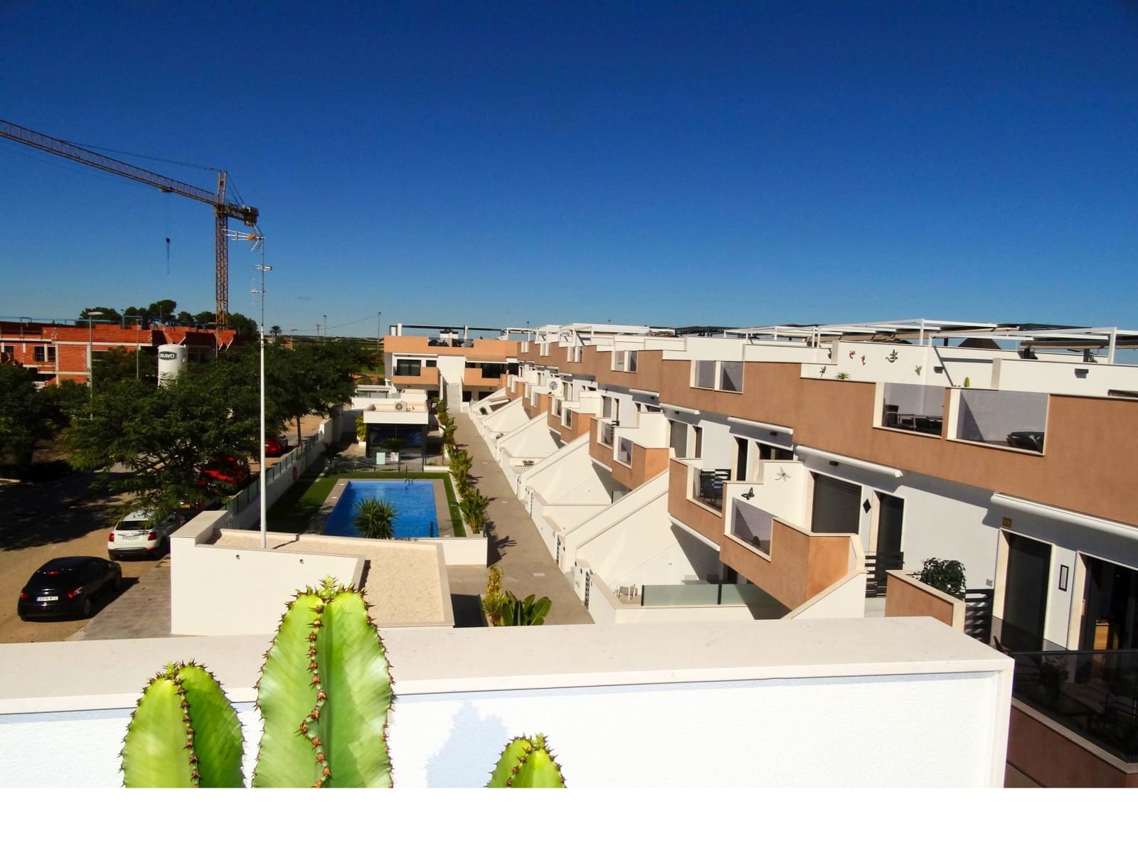 Bungalow de 3 habitaciones en Pilar de la Horadada en venta - 325.000 € (Ref: 10044384)