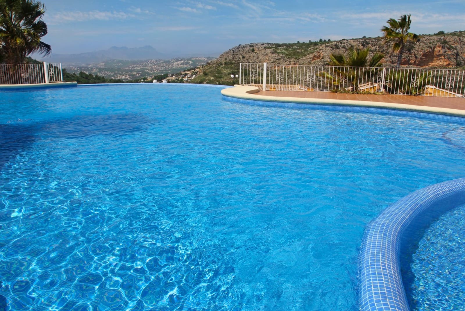 3 sovrum Takvåning till salu i Cumbre del Sol med pool garage - 687 000 € (Ref: 10057940)