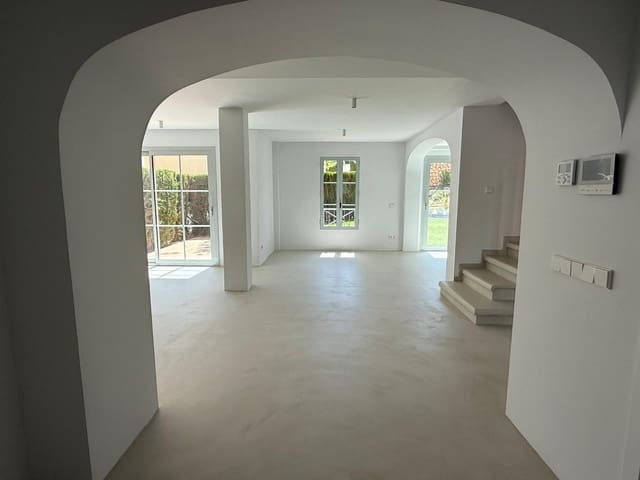 5 sypialnia Dom szeregowy na sprzedaż w Golf Bahía, Finestrat z basenem - 895 000 € (Ref: 10085439)