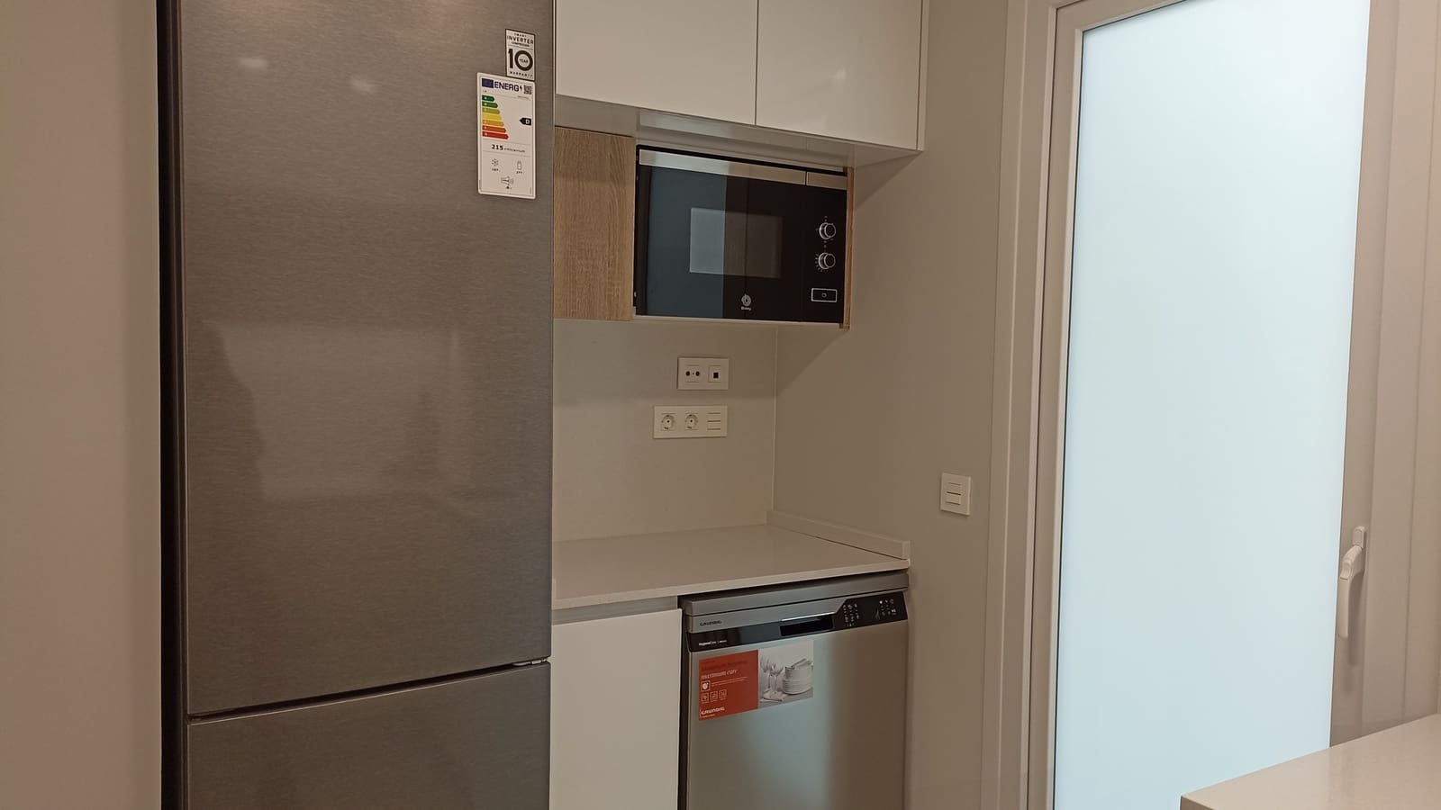 2 Zimmer Apartment zu verkaufen in Pilar de la Horadada mit Pool Garage - 265.000 € (Ref: 10131096)