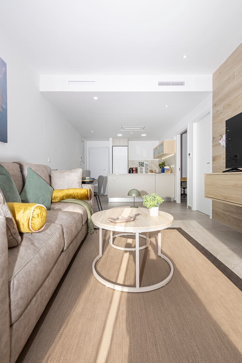 Apartamento de 2 habitaciones en Torrevieja en venta con piscina garaje - 269.000 € (Ref: 10164079)