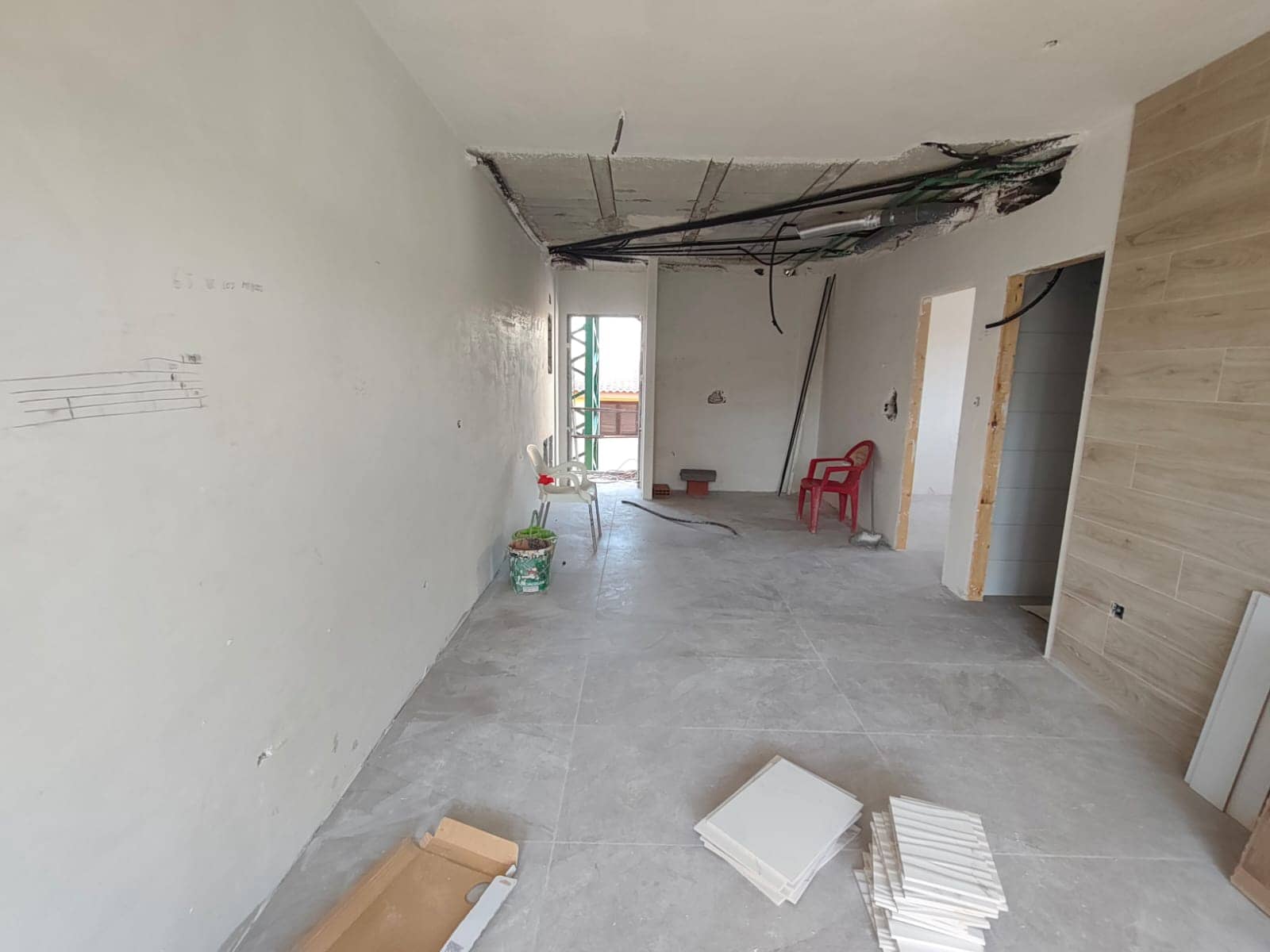 Apartamento de 2 habitaciones en Torrevieja en venta con piscina garaje - 269.000 € (Ref: 10164079)
