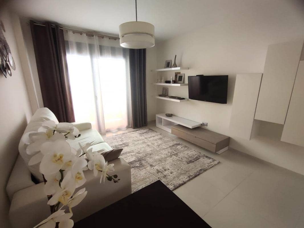 Apartment for sale in Torrevieja with pool - € 299,900 (Ref: 10181198)