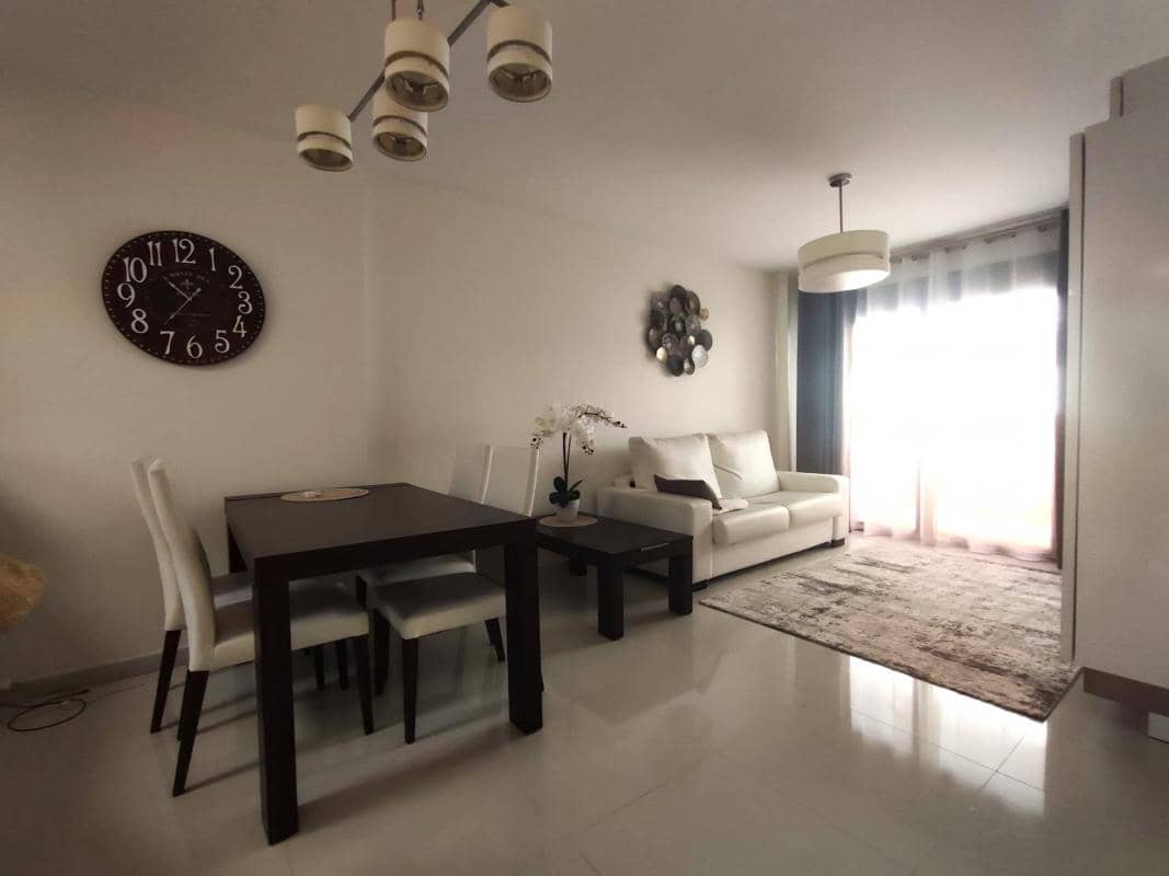 Apartment for sale in Torrevieja with pool - € 299,900 (Ref: 10181198)