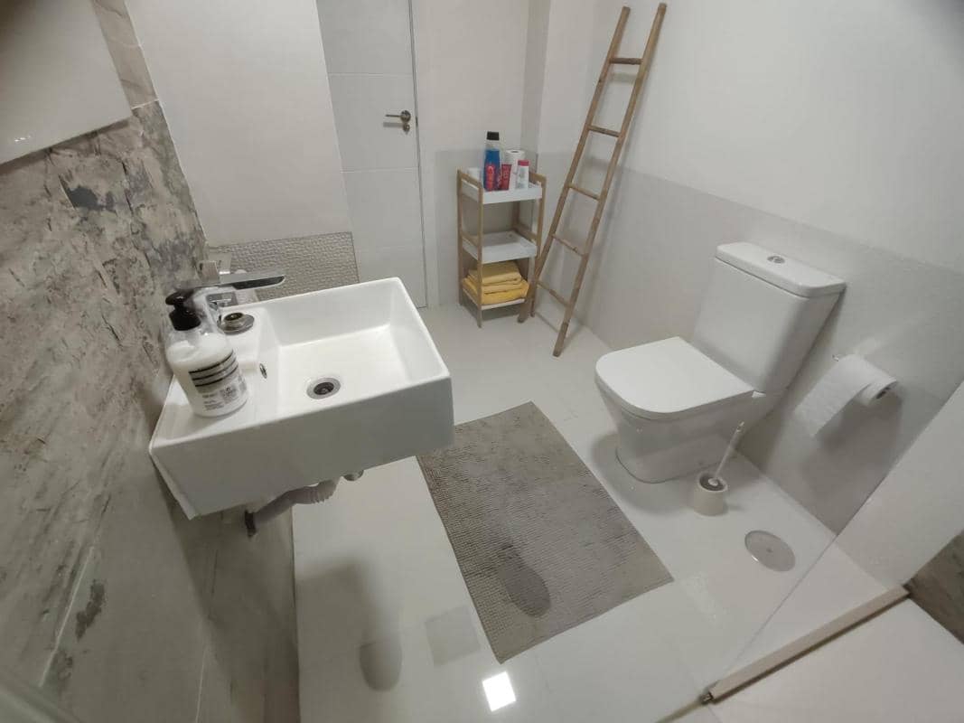 Apartment for sale in Torrevieja with pool - € 299,900 (Ref: 10181198)