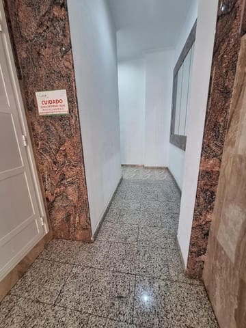 1 Zimmer Apartment zu verkaufen in Avenida Habaneras - Curva de Palangre, Torrevieja mit Garage - 149.000 € (Ref: 10181200)