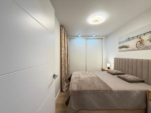 2 slaapkamer Appartement te koop in Parque de las Naciones, Torrevieja met zwembad - € 169.900 (Ref: 10181201)
