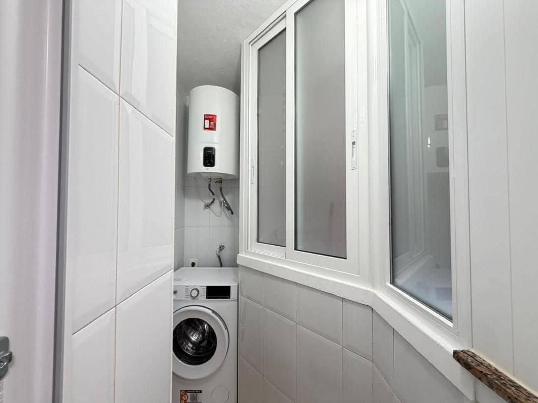 2 soveværelse Lejlighed til salg i Torrevieja med swimmingpool - € 169.900 (Ref: 10181201)