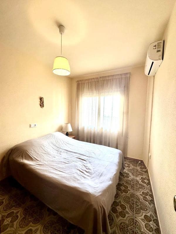 3 soveværelse Lejlighed til salg i Torrevieja - € 149.000 (Ref: 10181203)