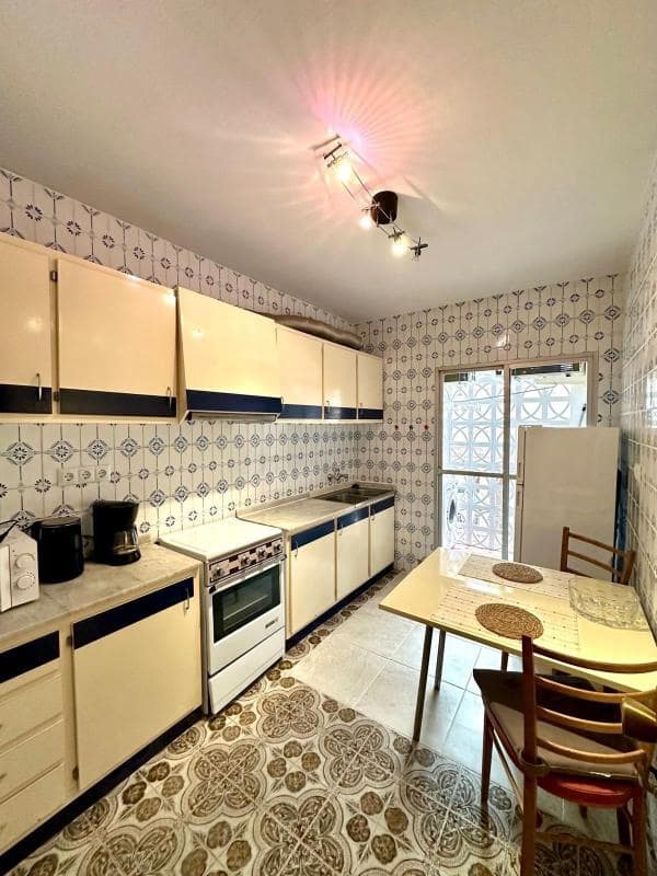 3 soveværelse Lejlighed til salg i Torrevieja - € 149.000 (Ref: 10181203)