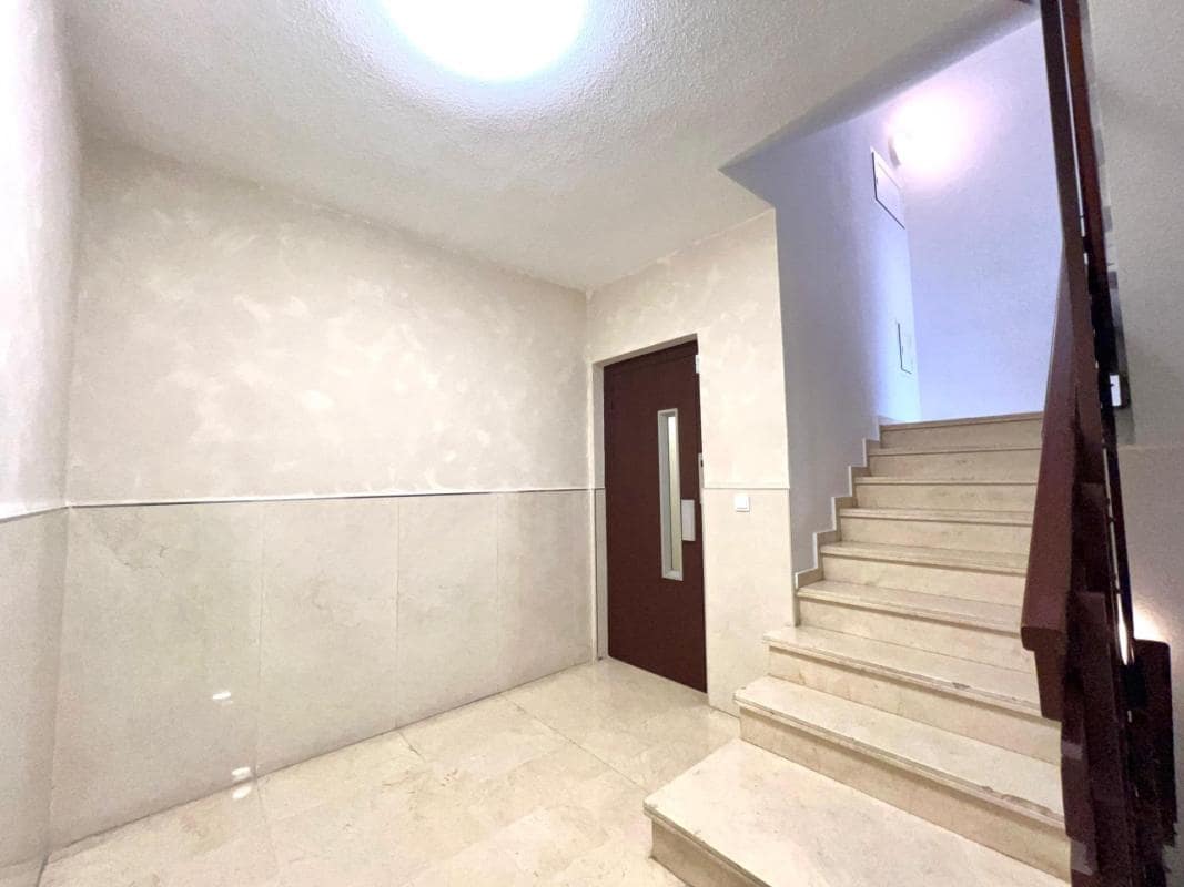 2 soveværelse Lejlighed til salg i Torrevieja - € 215.000 (Ref: 10181205)