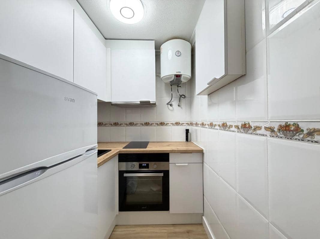 1 quarto Apartamento para venda em Torrevieja - 129 900 € (Ref: 10181206)