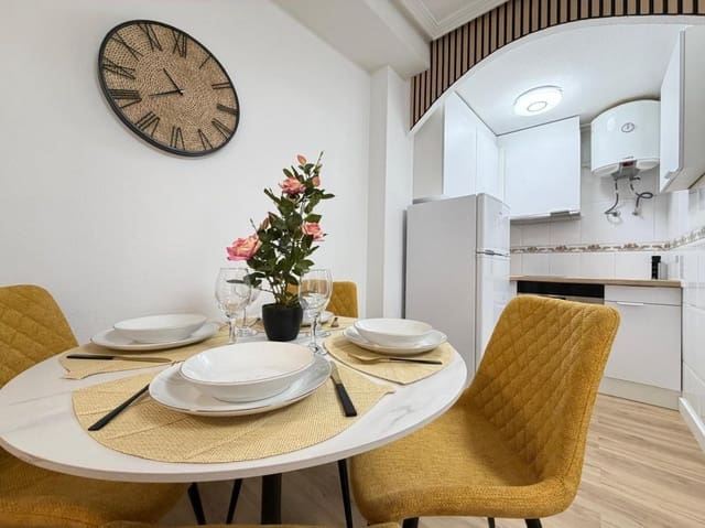 1 quarto Apartamento para venda em Playa de los Locos, Torrevieja - 129 900 € (Ref: 10181206)