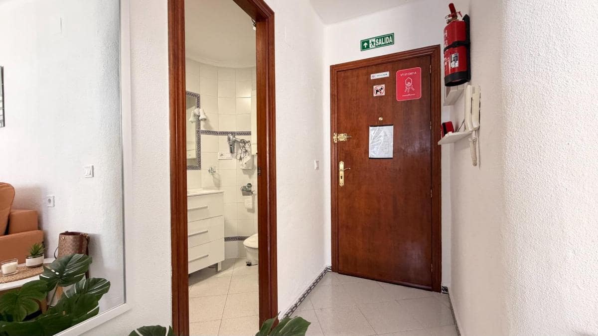 1 sovrum Lägenhet till salu i Torrevieja med garage - 149 900 € (Ref: 10181211)
