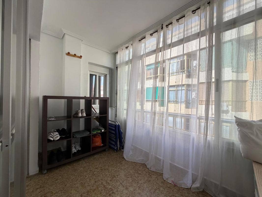 2 slaapkamer Appartement te koop in Torrevieja - € 160.000 (Ref: 10181219)