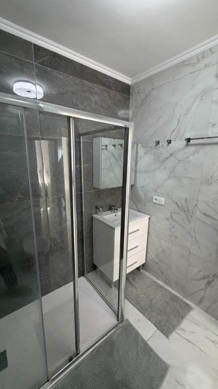 3 slaapkamer Appartement te koop in Torrevieja - € 253.000 (Ref: 10181231)