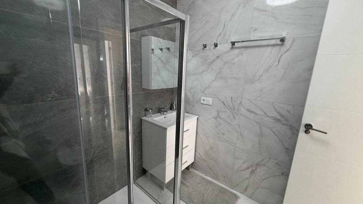 3 slaapkamer Appartement te koop in Torrevieja - € 253.000 (Ref: 10181231)