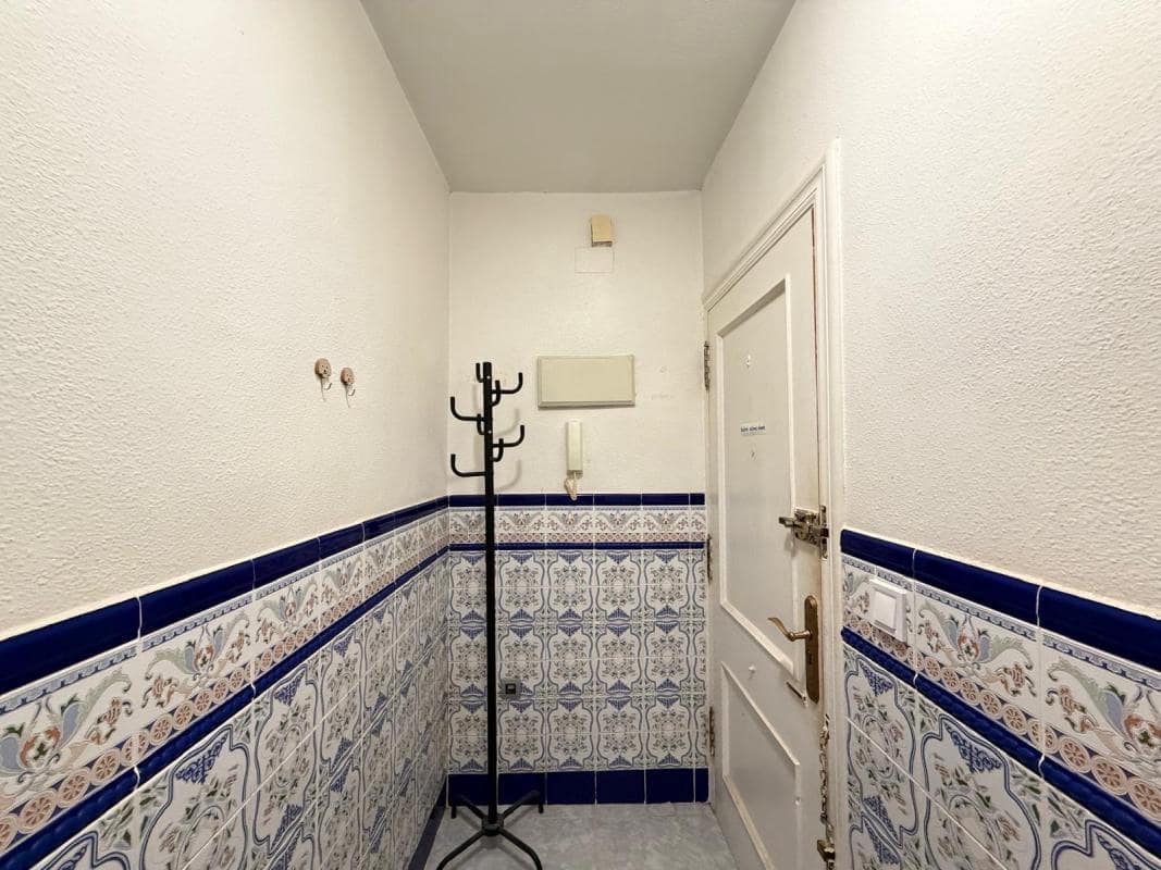 1 soveværelse Lejlighed til salg i Torrevieja - € 104.000 (Ref: 10181233)
