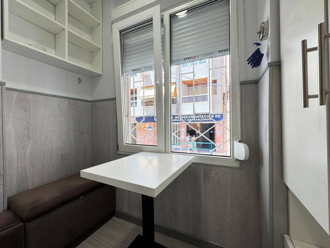 2 soverom Leilighet til salgs i Torrevieja - € 165 000 (Ref: 10181237)
