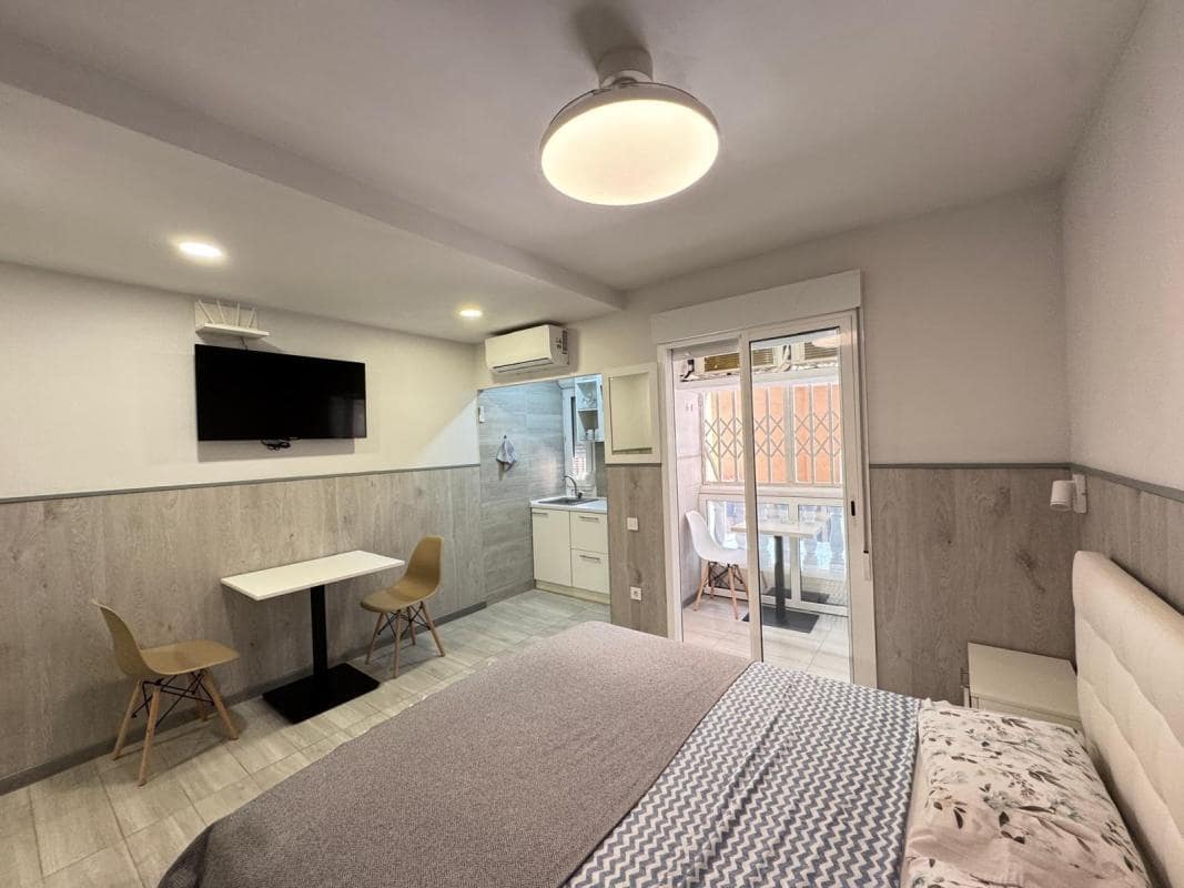 2 soverom Leilighet til salgs i Torrevieja - € 165 000 (Ref: 10181237)