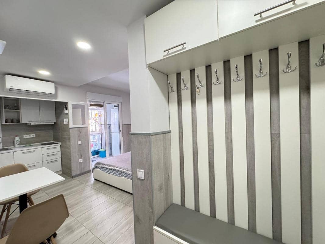 2 soverom Leilighet til salgs i Torrevieja - € 165 000 (Ref: 10181237)