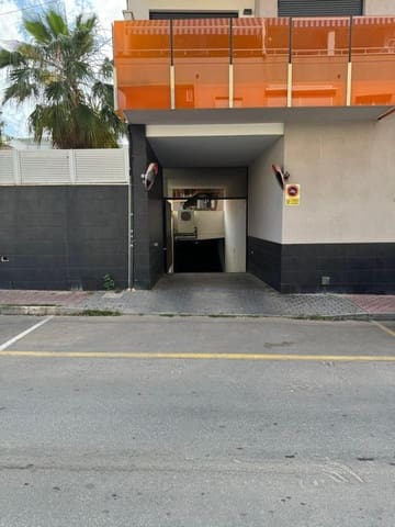 Garasje til salgs i Avenida Habaneras - Curva de Palangre, Torrevieja - € 24 000 (Ref: 10181240)