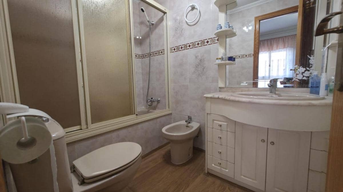 3 soveværelse Lejlighed til salg i Torrevieja - € 220.000 (Ref: 10181247)
