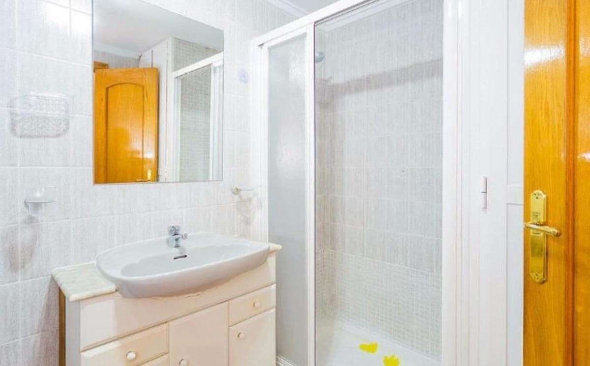 2 soverom Leilighet til salgs i Torrevieja - € 157 900 (Ref: 10181250)
