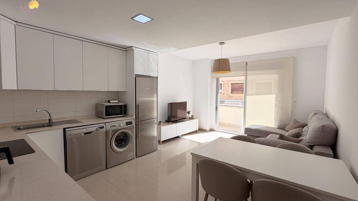 1 sovrum Lägenhet till salu i Torrevieja - 169 000 € (Ref: 10181251)