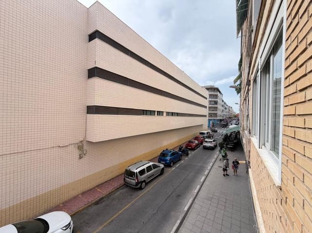 3 soveværelse Lejlighed til salg i Las Piscinas Naturales, Torrevieja - € 175.000 (Ref: 10181258)