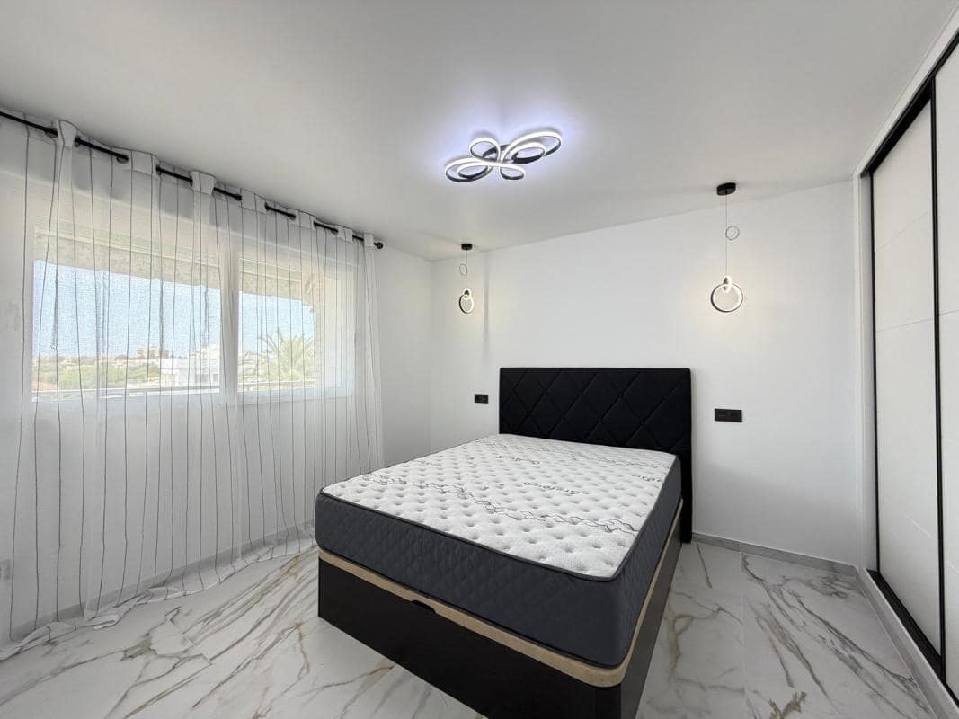 1 sovrum Lägenhet till salu i Orihuela med garage - 179 900 € (Ref: 10181260)