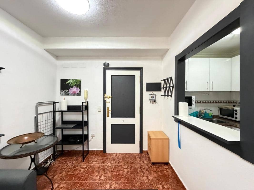 1 soveværelse Lejlighed til salg i Torrevieja - € 109.900 (Ref: 10181262)